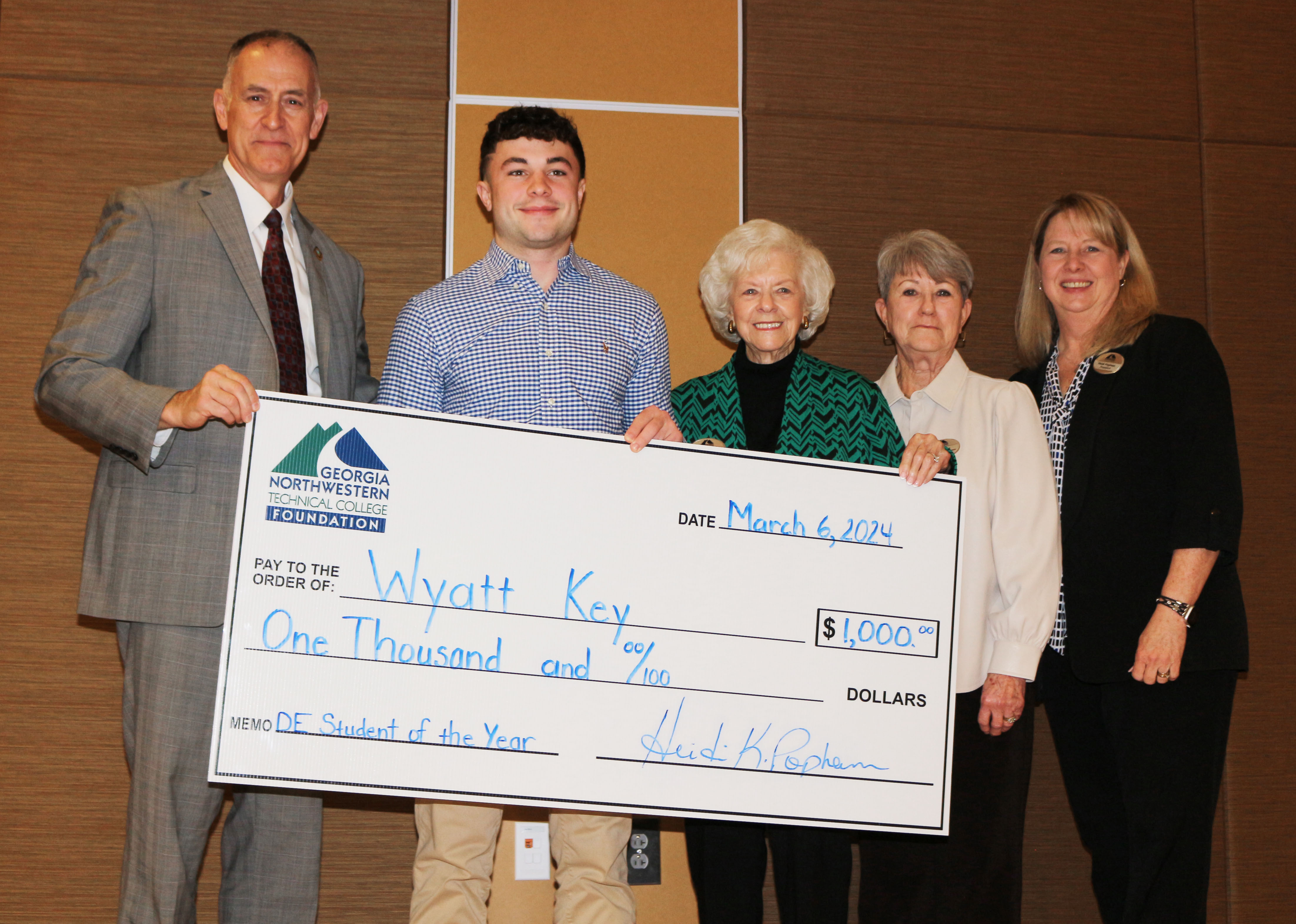 (From left) Damon Raines, Walker County Schools superintendent and GNTC Foundation Trustee; Wyatt Key; Doris White, GNTC Foundation Trustee; Linda Case, GNTC Foundation Trustee; and Dr. Heidi Popham, president of GNTC, celebrate Key’s selection as GNTC’s first Dual Enrollment Student of the Year and recipient of a $1,000 scholarship.